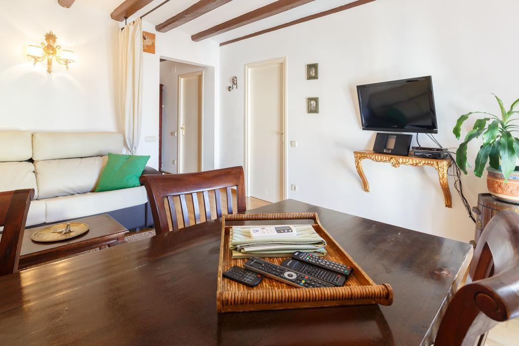 Apartment Eixample Comfort Барселона Екстериор снимка